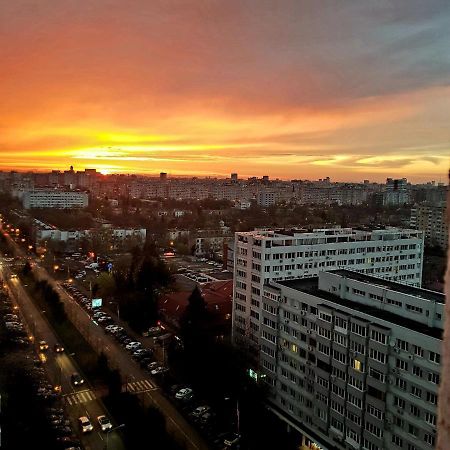 Perfect View Apartament 2 Rooms Self Check-In บูคาเรสต์ ภายนอก รูปภาพ